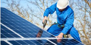 Installation Maintenance Panneaux Solaires Photovoltaïques à Rougnat